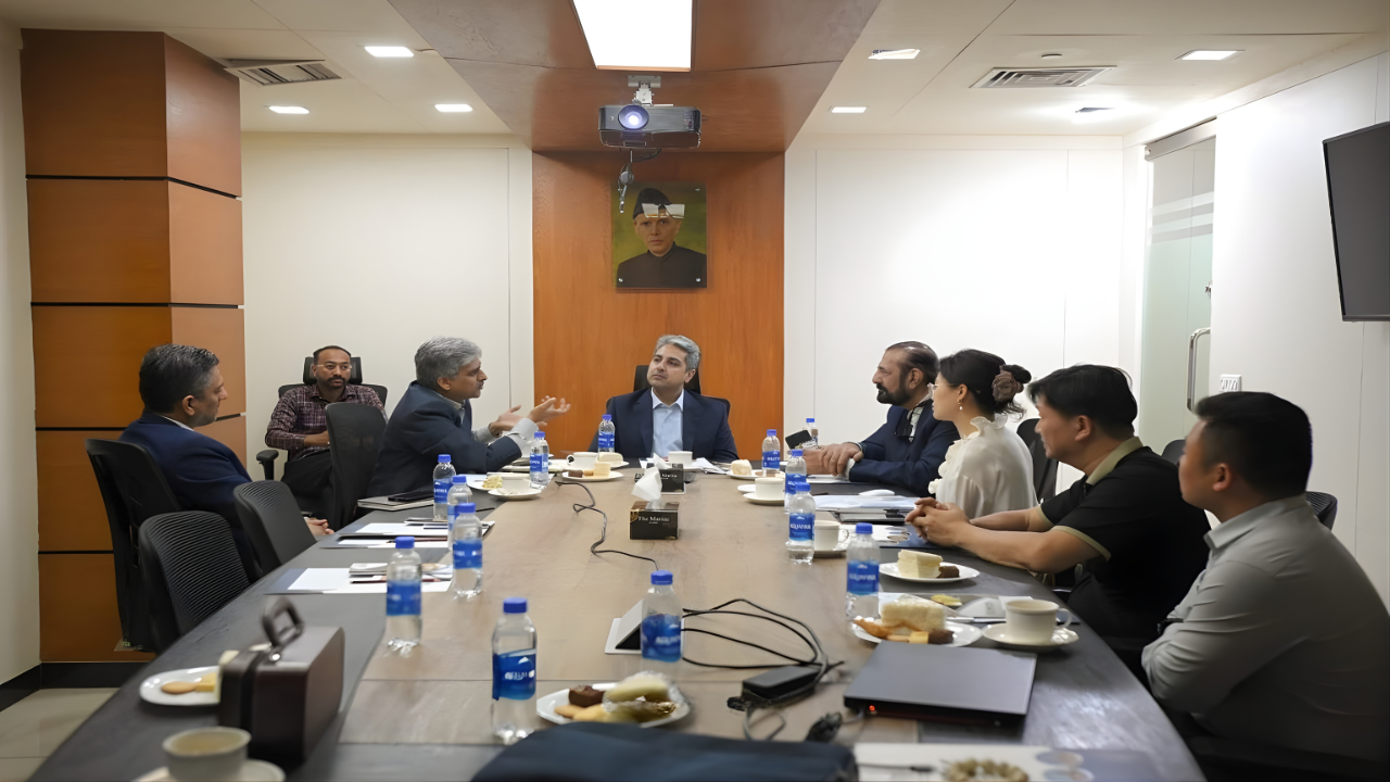 ICON Energy and JINSUN Discuss Public-Private Partnership Opportunities for EV Charging with Special Assistant to CM, Sindh
